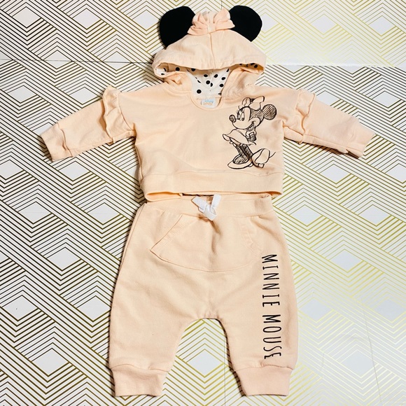 Baby Girls' Disney Minnie Mouse Hooded Sweatshirt and Kangaroo Pocket Joggers - Picture 5 of 5